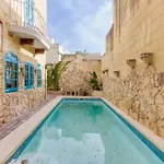 Casa vacanze A Lovely 4br Townhouse In Gozo With Pool By 360 Estates Għarb