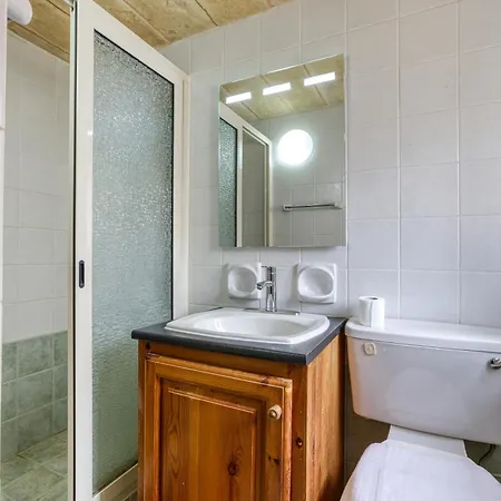 A Lovely 4br Townhouse In Gozo With Pool By 360 Estates 펜션